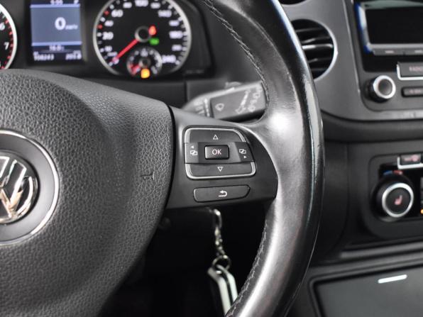 Volkswagen Tiguan I Рестайлинг с пробегом 2012 года, цена 1 539 300 рублей, 108243 км, внедорожник, Автокод Объявления