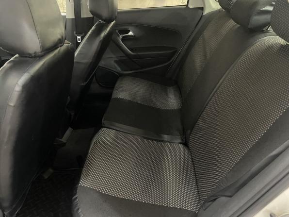 Volkswagen Polo V с пробегом 2011 года, цена 350 000 рублей, 264434 км, седан, Автокод Объявления