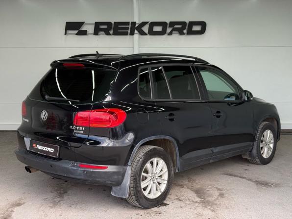 Volkswagen Tiguan I Рестайлинг с пробегом 2012 года, цена 1 329 000 рублей, 260167 км, внедорожник, Автокод Объявления
