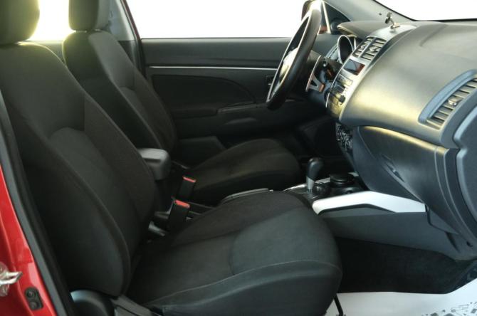 Mitsubishi ASX I с пробегом 2010 года, цена 1 049 000 рублей, 235000 км, внедорожник, Автокод Объявления