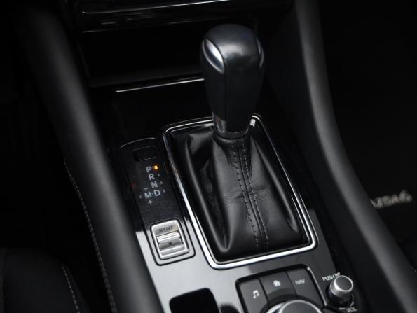 Mazda 6 III (GJ) Рестайлинг 2 с пробегом 2021 года, цена 2 249 000 рублей, 129988 км, седан, Автокод Объявления