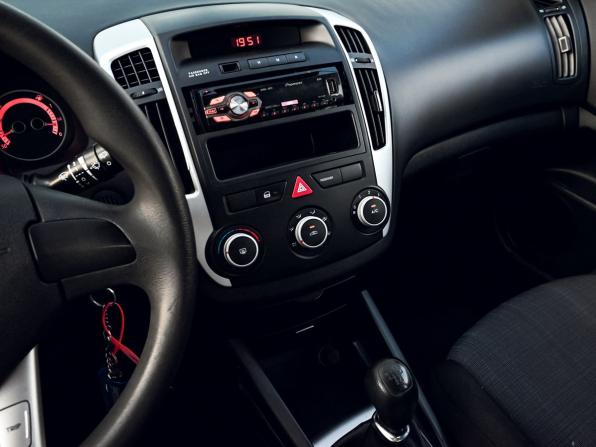 Kia Ceed I Рестайлинг с пробегом 2011 года, цена 679 000 рублей, 164000 км, хэтчбек, Автокод Объявления