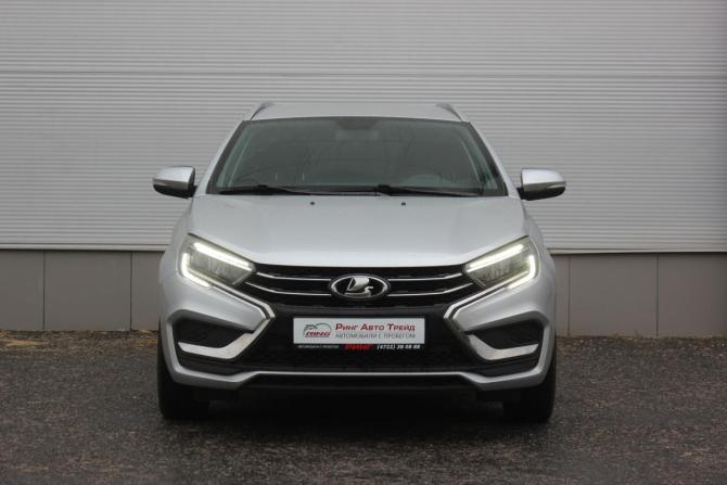 Lada (ВАЗ) Vesta I Рестайлинг (NG) с пробегом 2025 года, цена 1 337 000 рублей, 27589 км, универсал, Автокод Объявления