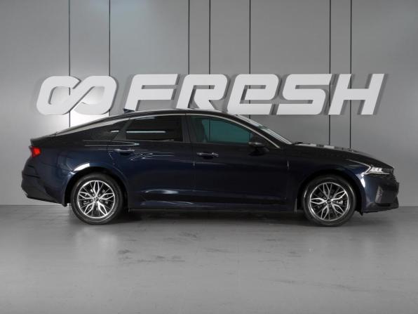 Kia K5 III с пробегом 2020 года, цена 2 490 000 рублей, 89891 км, седан, Автокод Объявления