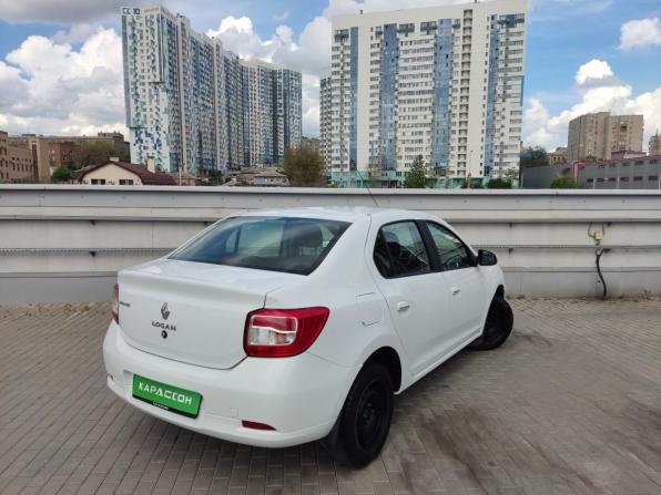 Renault Logan II с пробегом 2016 года, цена 660 000 рублей, 104000 км, седан, Автокод Объявления