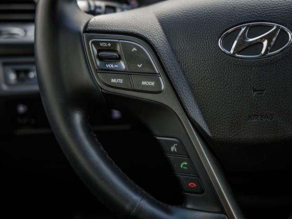 Hyundai Santa Fe III Рестайлинг с пробегом 2018 года, цена 2 148 000 рублей, 140385 км, внедорожник, Автокод Объявления