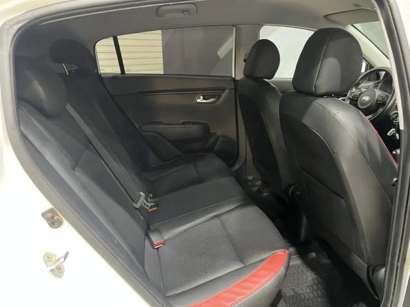 Kia Rio IV с пробегом 2019 года, цена 1 370 000 рублей, 126887 км, хэтчбек, Автокод Объявления