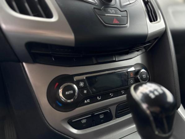 Ford Focus III с пробегом 2012 года, цена 750 000 рублей, 204954 км, седан, Автокод Объявления
