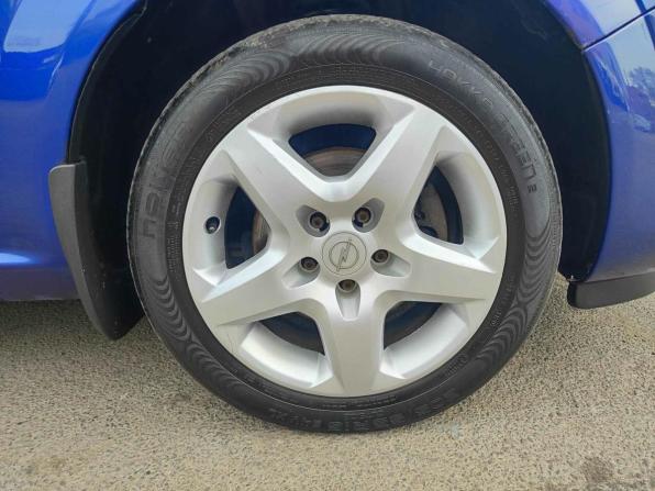 Opel Zafira B Рестайлинг с пробегом 2011 года, цена 595 000 рублей, 363365 км, минивэн, Автокод Объявления