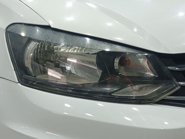 Volkswagen Polo V Рестайлинг с пробегом 2018 года, цена 680 000 рублей, 305460 км, седан, Автокод Объявления