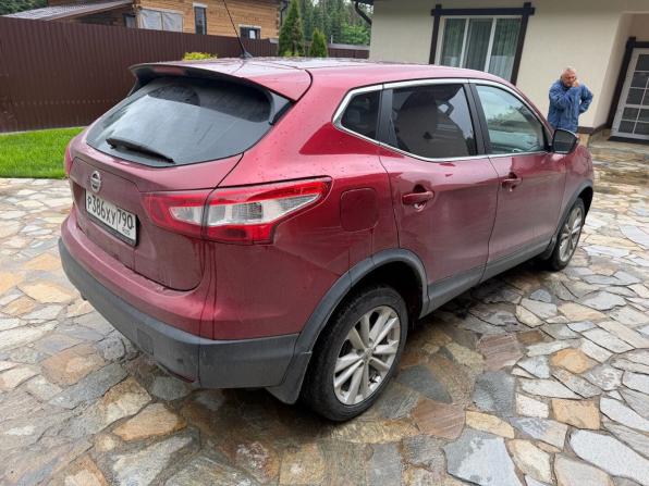 Nissan Qashqai II с пробегом 2015 года, цена 1 397 000 рублей, 135936 км, внедорожник, Автокод Объявления