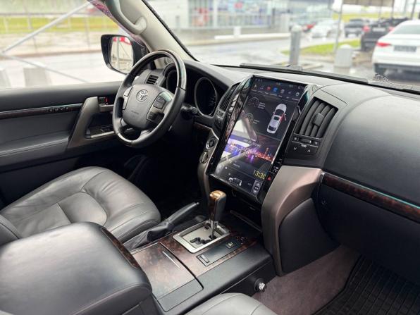 Toyota Land Cruiser 200 Series с пробегом 2009 года, цена 2 350 000 рублей, 425000 км, внедорожник, Автокод Объявления