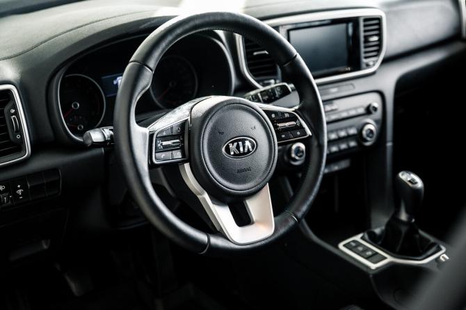Kia Sportage IV Рестайлинг с пробегом 2019 года, цена 2 130 000 рублей, 115312 км, внедорожник, Автокод Объявления