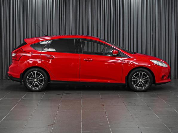 Ford Focus III с пробегом 2012 года, цена 630 000 рублей, 284596 км, хэтчбек, Автокод Объявления