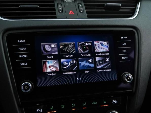Skoda Octavia III (A7) Рестайлинг с пробегом 2019 года, цена 2 449 077 рублей, 135920 км, лифтбек, Автокод Объявления