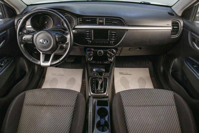 Kia Rio IV с пробегом 2018 года, цена 1 249 000 рублей, 80000 км, седан, Автокод Объявления