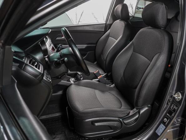 Kia Rio III Рестайлинг с пробегом 2015 года, цена 1 049 000 рублей, 153844 км, седан, Автокод Объявления