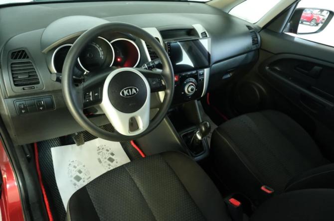 Kia Venga I с пробегом 2014 года, цена 1 089 000 рублей, 95850 км, компактвэн, Автокод Объявления