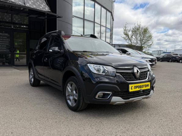 Renault Sandero II с пробегом 2018 года, цена 1 049 000 рублей, 135000 км, хэтчбек, Автокод Объявления