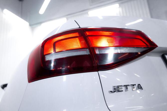 Volkswagen Jetta VI Рестайлинг с пробегом 2018 года, цена 1 449 999 рублей, 124000 км, седан, Автокод Объявления