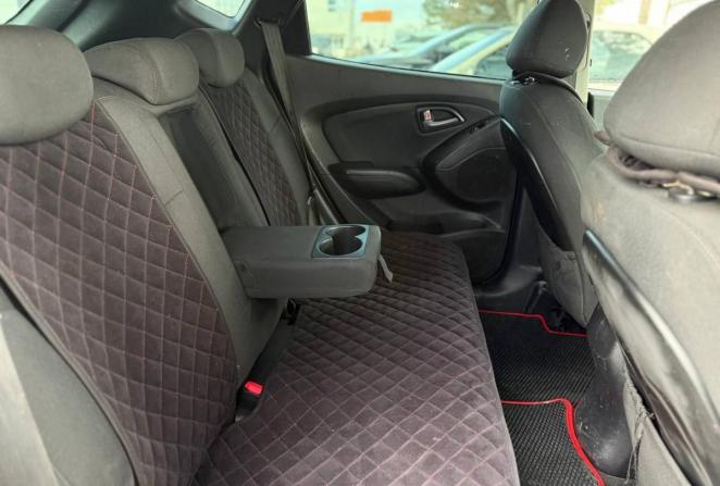 Hyundai ix35 I Рестайлинг с пробегом 2014 года, цена 930 000 рублей, 330258 км, внедорожник, Автокод Объявления