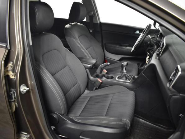 Kia Sportage IV с пробегом 2017 года, цена 1 620 200 рублей, 224537 км, внедорожник, Автокод Объявления