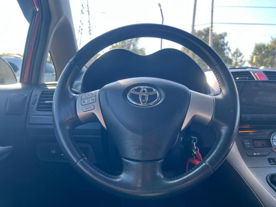 Toyota Auris I Стерлитамак  - изображение 15