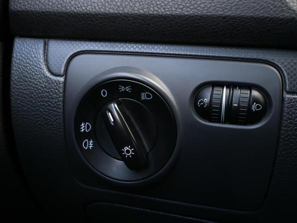 Volkswagen Golf V с пробегом 2008 года, цена 668 000 рублей, 145982 км, хэтчбек, Автокод Объявления