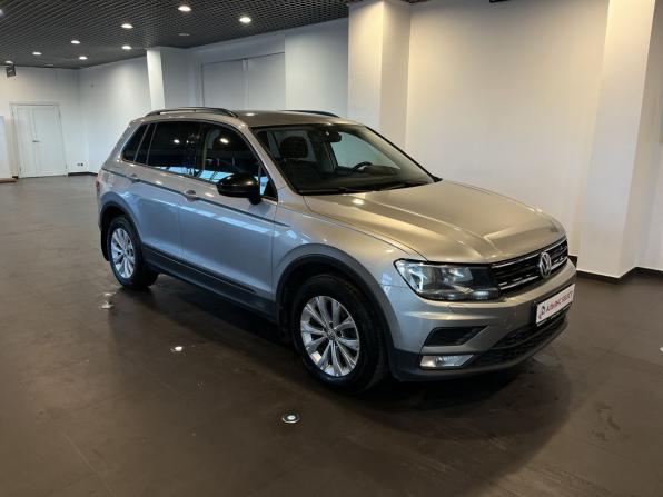 Volkswagen Tiguan II с пробегом 2017 года, цена 2 346 000 рублей, 69900 км, внедорожник, Автокод Объявления
