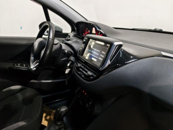 Peugeot 208 I с пробегом 2013 года, цена 595 000 рублей, 208478 км, хэтчбек, Автокод Объявления