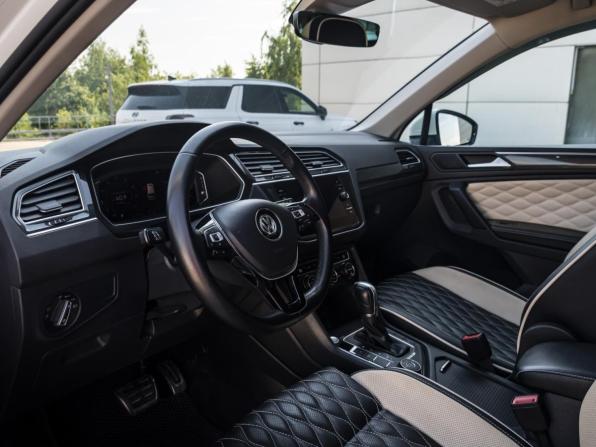 Volkswagen Tiguan II с пробегом 2018 года, цена 2 998 000 рублей, 100600 км, внедорожник, Автокод Объявления