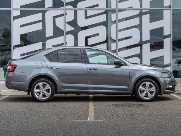 Skoda Octavia III (A7) Рестайлинг с пробегом 2017 года, цена 1 635 000 рублей, 149446 км, лифтбек, Автокод Объявления
