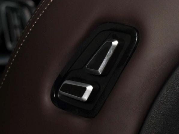 Geely Monjaro I Рестайлинг 2 с пробегом 2026 года, цена 3 989 995 рублей, 21 км, внедорожник, Автокод Объявления