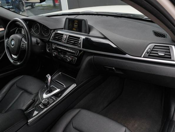 BMW 3 серии VI (F3x) Рестайлинг с пробегом 2017 года, цена 1 990 000 рублей, 100901 км, седан, Автокод Объявления