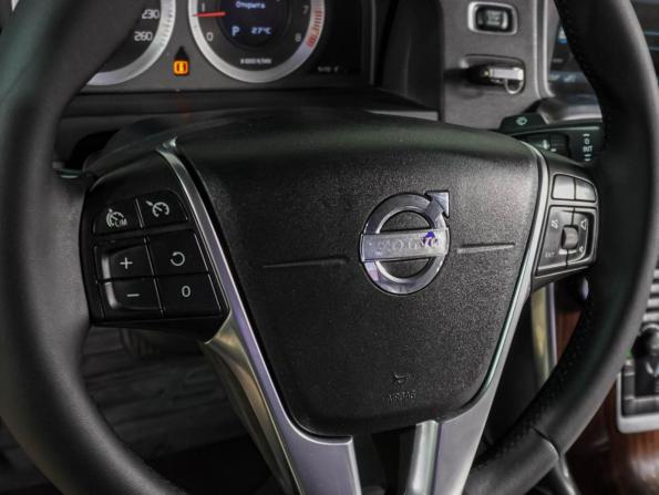 Volvo S60 II с пробегом 2010 года, цена 849 000 рублей, 242682 км, седан, Автокод Объявления