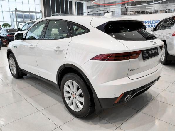 Jaguar E-Pace I с пробегом 2018 года, цена 2 480 000 рублей, 63210 км, внедорожник, Автокод Объявления