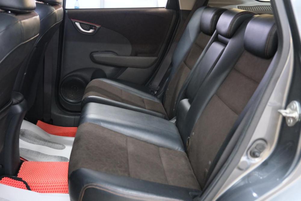 Honda Fit Shuttle I Рестайлинг Омск  - изображение 19