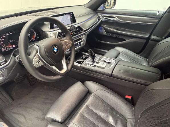 BMW 7 серии VI (G11/G12) Рестайлинг с пробегом 2020 года, цена 6 890 000 рублей, 97345 км, седан, Автокод Объявления