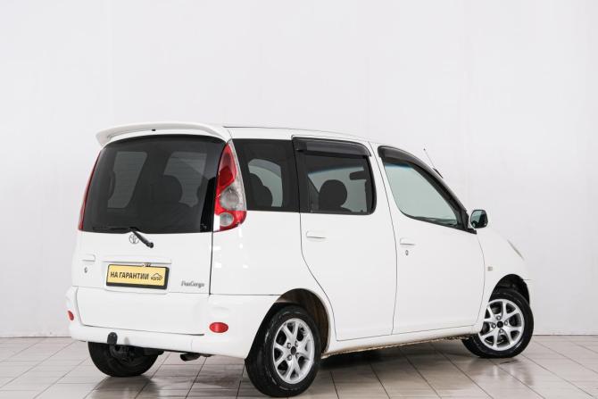 Toyota FunCargo с пробегом 2001 года, цена 459 000 рублей, 420000 км, компактвэн, Автокод Объявления