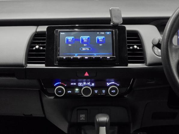 Honda Fit IV с пробегом 2021 года, цена 1 240 000 рублей, 118000 км, хэтчбек, Автокод Объявления