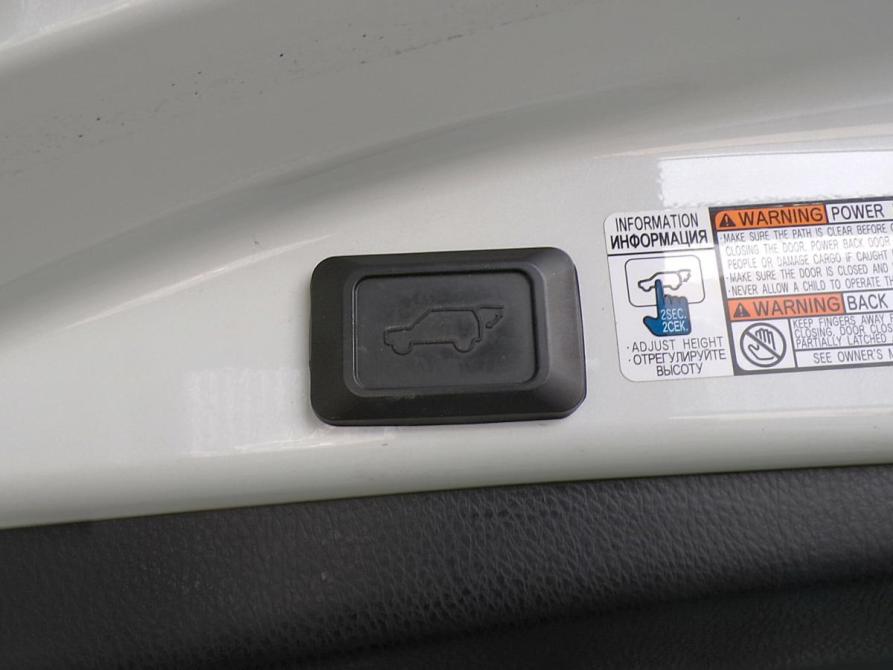 Toyota RAV4 IV (XA40) Рестайлинг Красноярск  - изображение 13