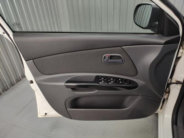 Kia Rio II Рестайлинг с пробегом 2011 года, цена 495 000 рублей, 230271 км, седан, Автокод Объявления