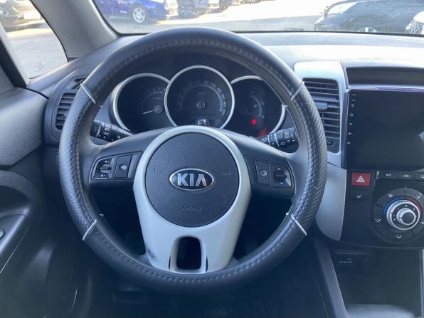Kia Venga I с пробегом 2012 года, цена 670 000 рублей, 253581 км, компактвэн, Автокод Объявления