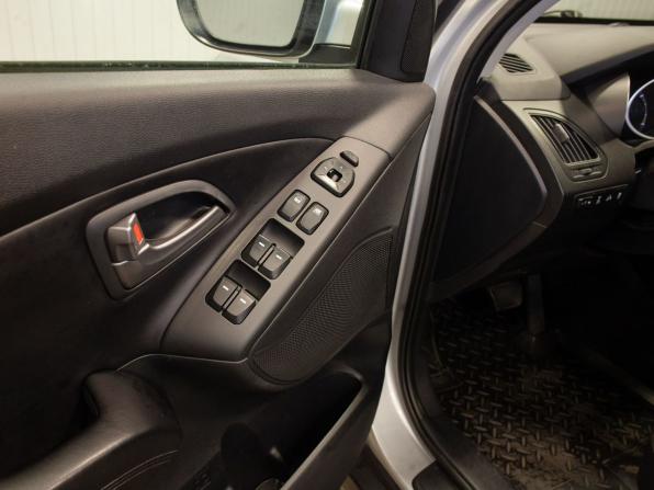 Hyundai ix35 I Рестайлинг с пробегом 2014 года, цена 1 445 000 рублей, 170593 км, внедорожник, Автокод Объявления