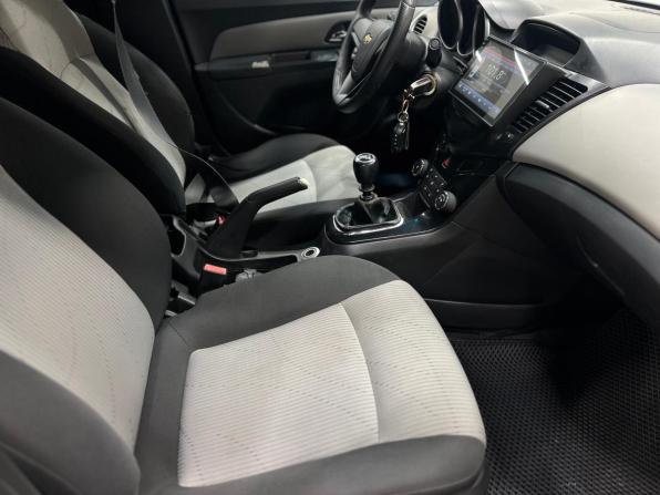 Chevrolet Cruze I с пробегом 2011 года, цена 585 000 рублей, 268000 км, седан, Автокод Объявления