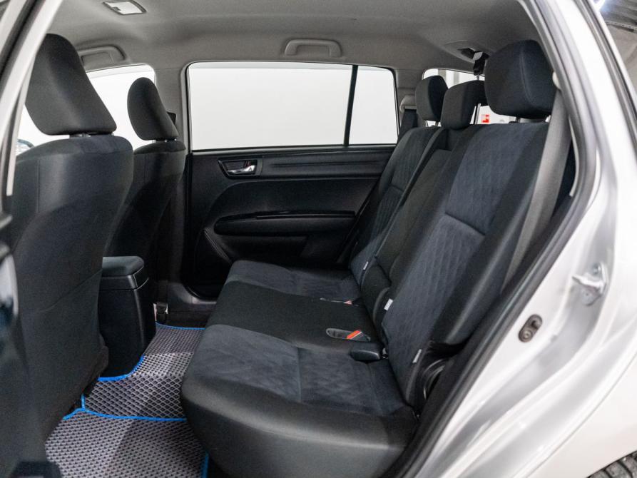 Toyota Corolla XI (E160 E170 E180) Рестайлинг 1 Красноярск  - изображение 8