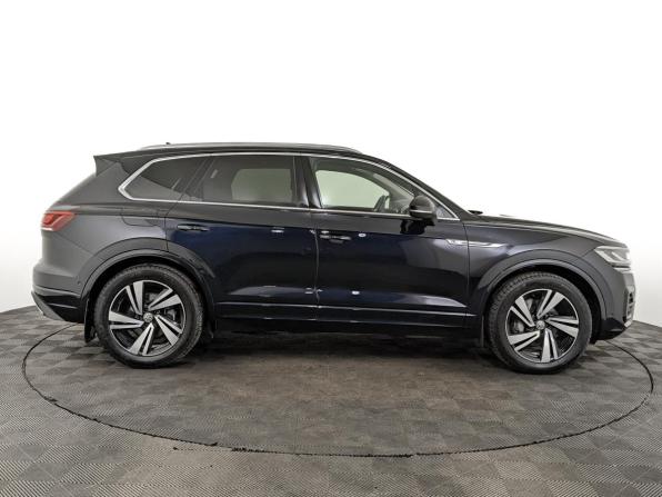 Volkswagen Touareg III с пробегом 2018 года, цена 5 650 000 рублей, 106505 км, внедорожник, Автокод Объявления