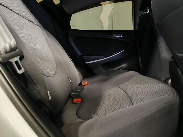 Hyundai Solaris I с пробегом 2013 года, цена 869 000 рублей, 148846 км, седан, Автокод Объявления