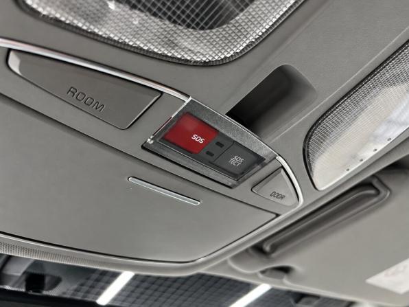 Kia Sorento II Рестайлинг с пробегом 2017 года, цена 2 000 000 рублей, 199000 км, внедорожник, Автокод Объявления