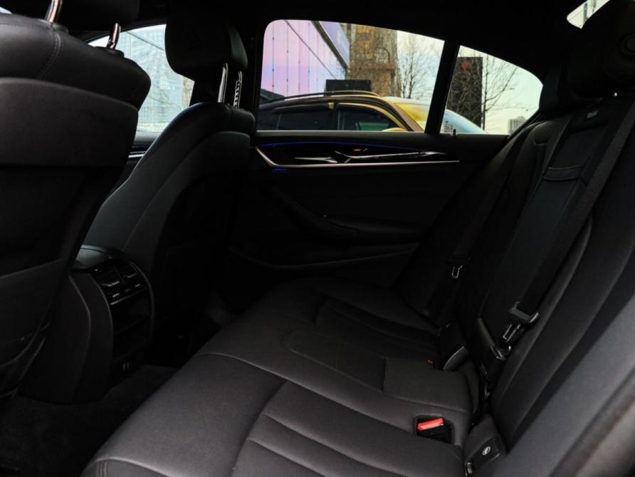 BMW 5 серии VII (G30/G31/G38) Москва  - изображение 9